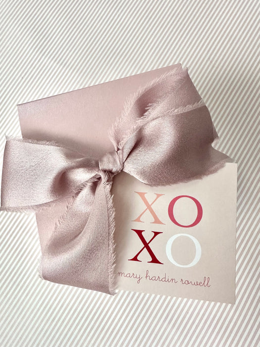 blush XOXO enclosure card